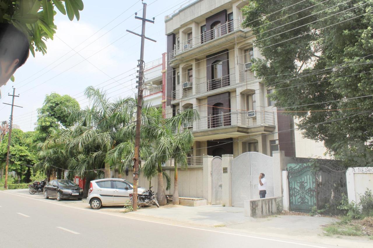Hotel Trio Residency Near Noida City Center Extérieur photo