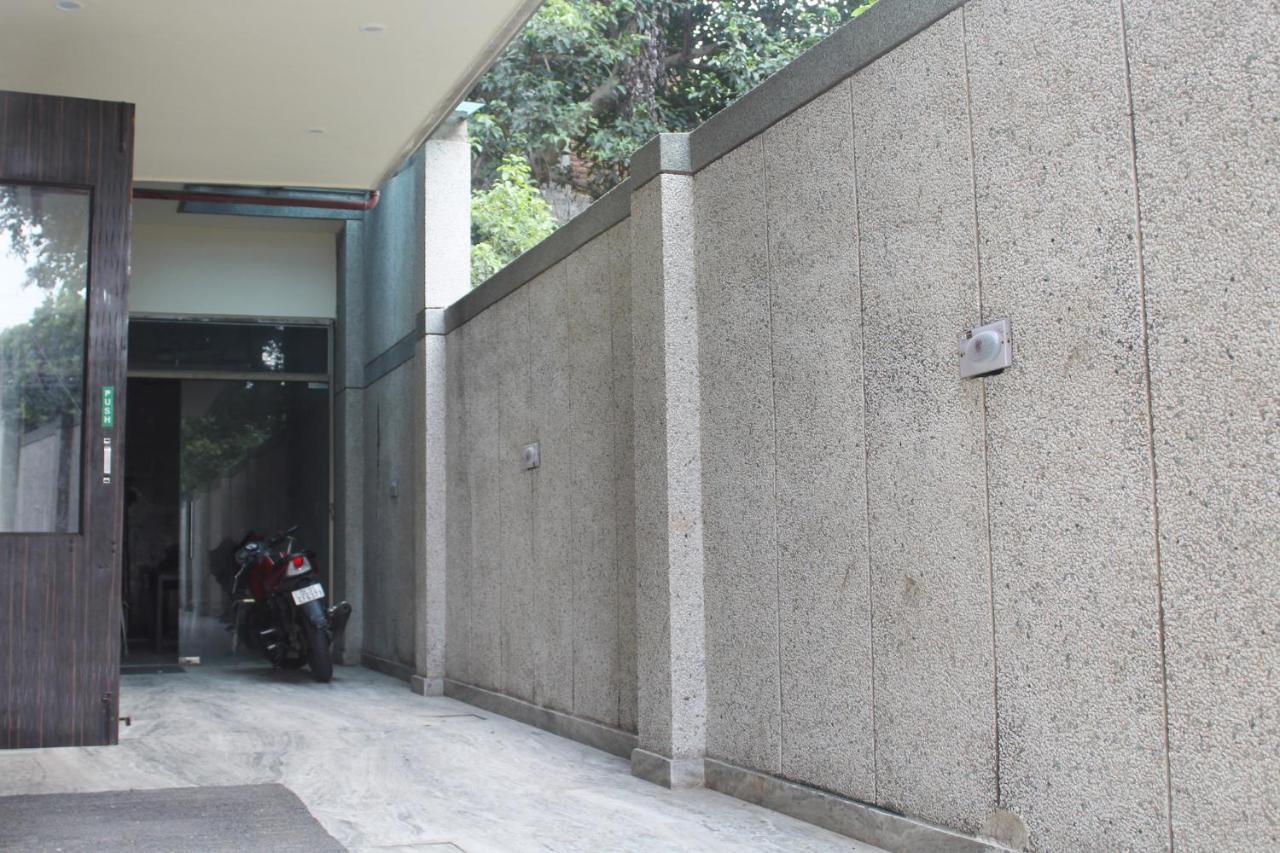 Hotel Trio Residency Near Noida City Center Extérieur photo